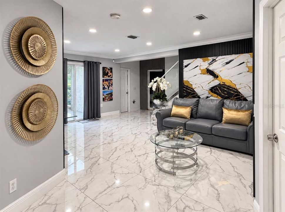 En Venta: $1,350,000 (7 camas, 7 baños, 4918 Pies cuadrados)