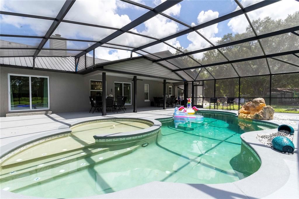 En Venta: $1,350,000 (7 camas, 7 baños, 4918 Pies cuadrados)