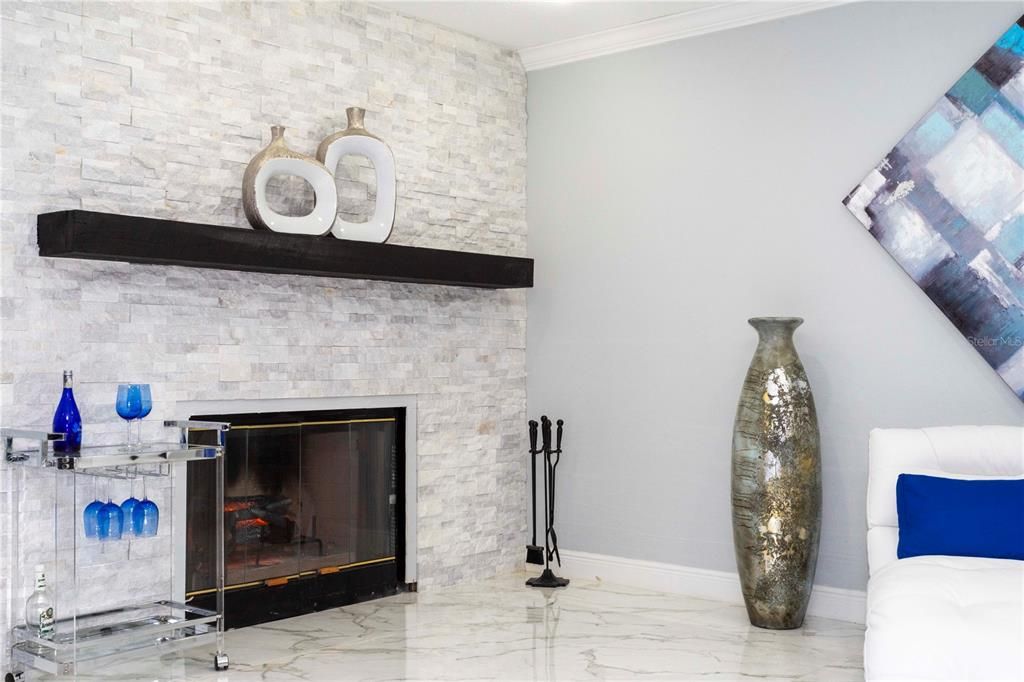En Venta: $1,350,000 (7 camas, 7 baños, 4918 Pies cuadrados)