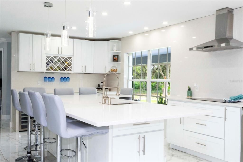 En Venta: $1,350,000 (7 camas, 7 baños, 4918 Pies cuadrados)