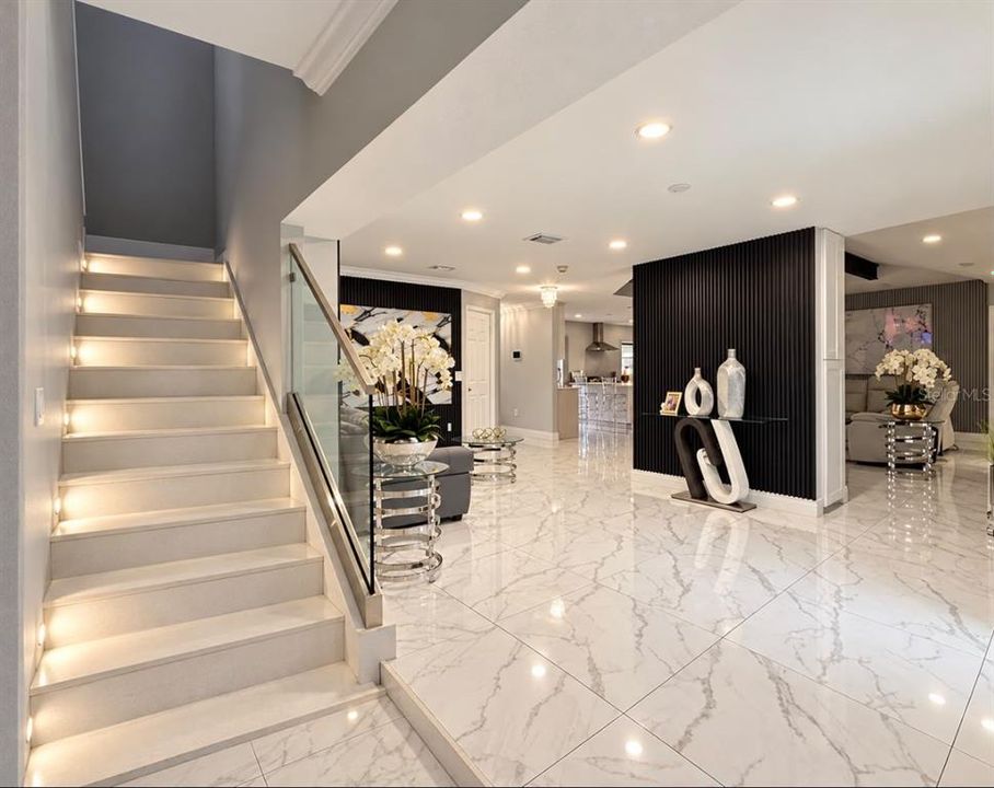 En Venta: $1,350,000 (7 camas, 7 baños, 4918 Pies cuadrados)