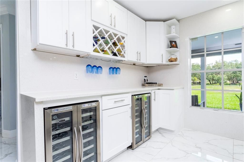 En Venta: $1,350,000 (7 camas, 7 baños, 4918 Pies cuadrados)