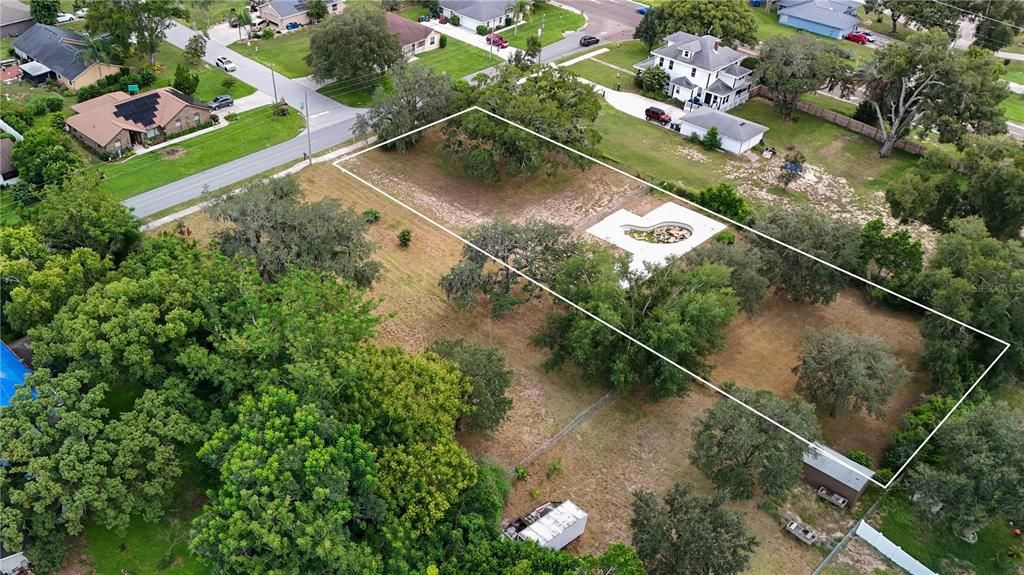 На продажу: $150,000 (0.74 acres)