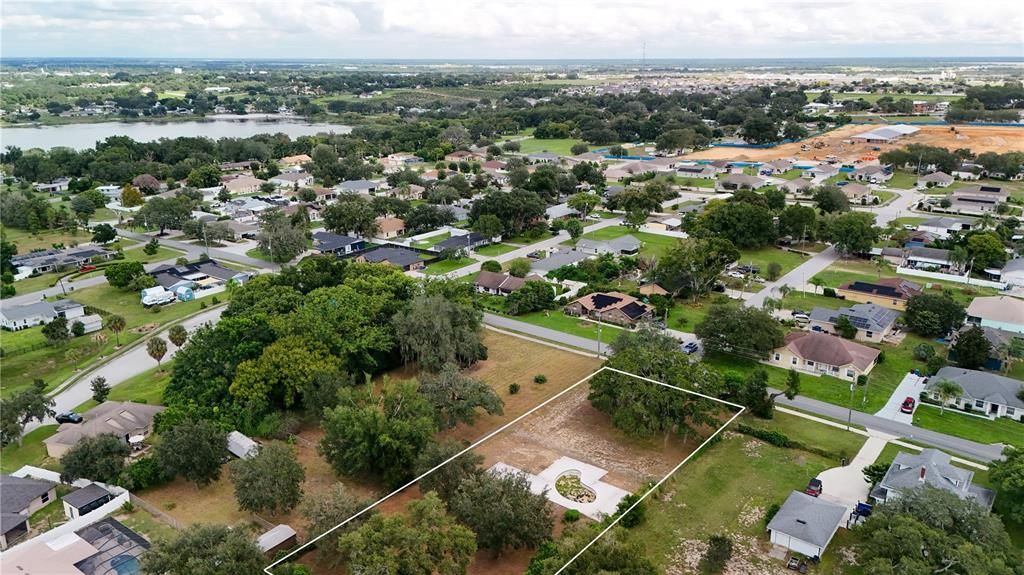 На продажу: $150,000 (0.74 acres)