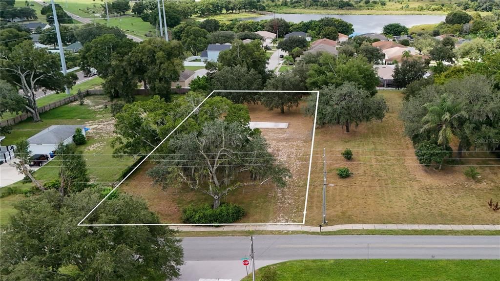 На продажу: $150,000 (0.74 acres)