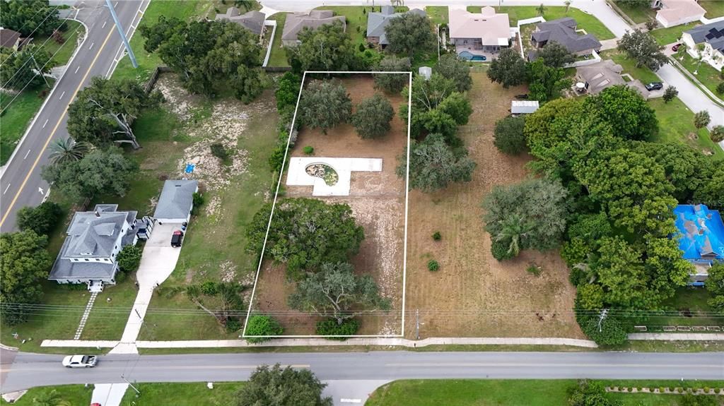 На продажу: $150,000 (0.74 acres)