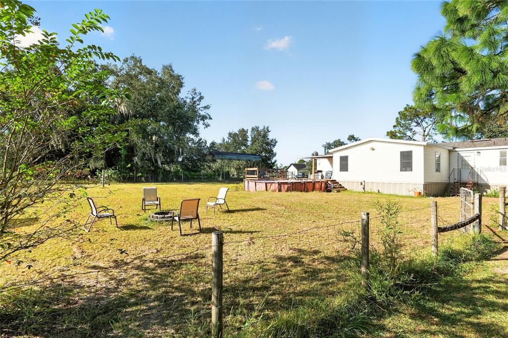 На продажу: $435,000 (5 спален, 2 ванн, 1820 Квадратных фут)