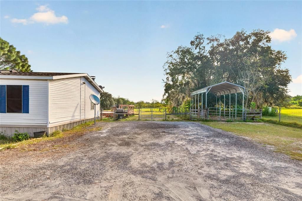 На продажу: $435,000 (5 спален, 2 ванн, 1820 Квадратных фут)
