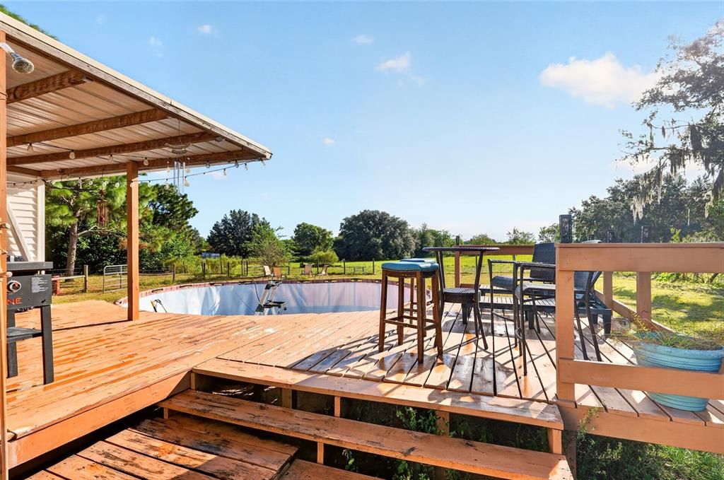 На продажу: $435,000 (5 спален, 2 ванн, 1820 Квадратных фут)