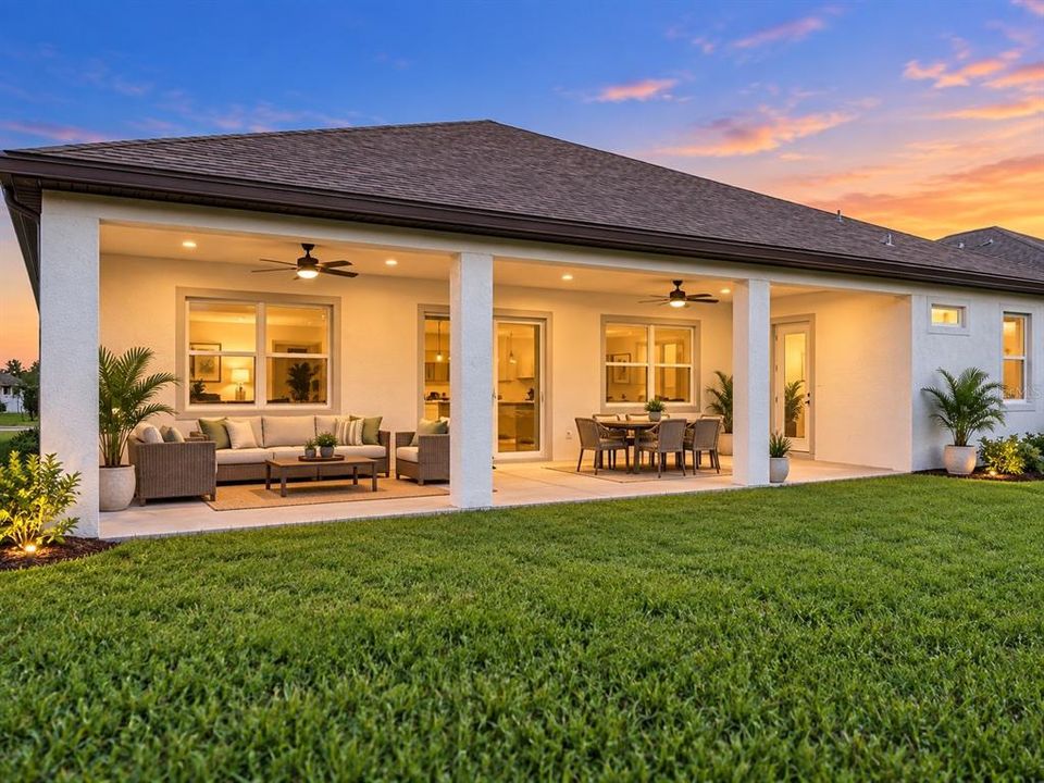 For Rent: $3,999 (5 beds, 3 baths, 3136 Square Feet)