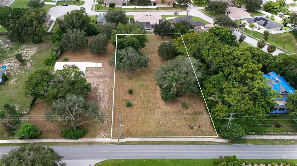 На продажу: $150,000 (0.76 acres)