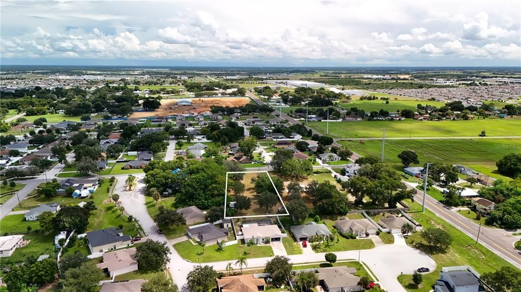 На продажу: $150,000 (0.76 acres)