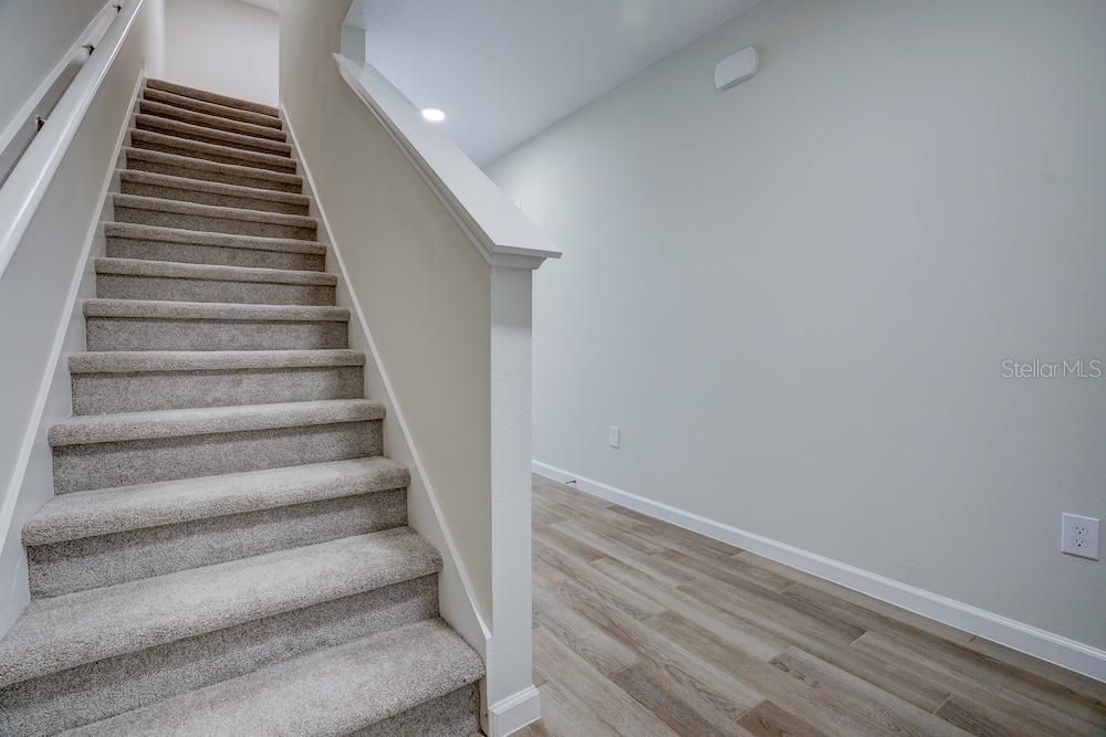 For Rent: $2,490 (3 beds, 2 baths, 1484 Square Feet)