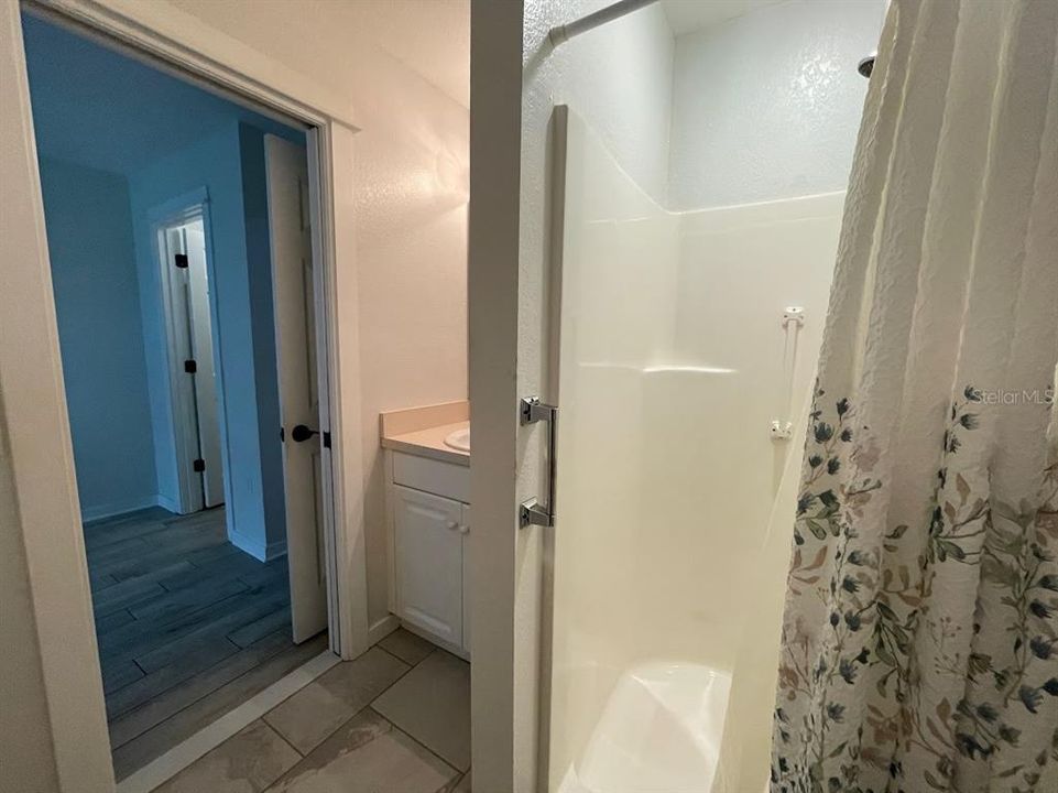 В аренду: $2,650 (4 спален, 3 ванн, 2078 Квадратных фут)
