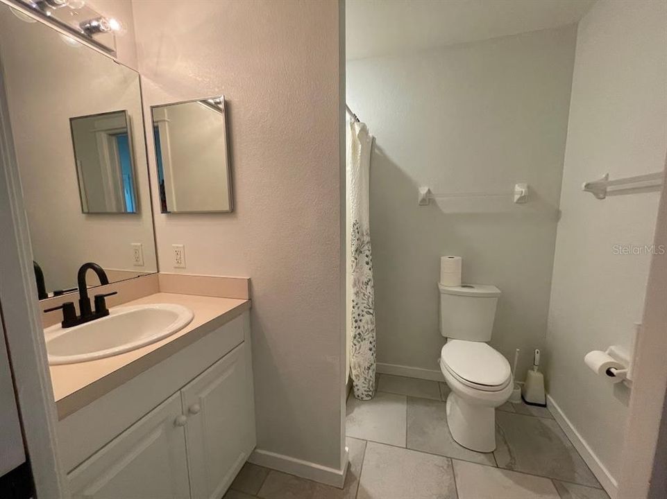 В аренду: $2,650 (4 спален, 3 ванн, 2078 Квадратных фут)
