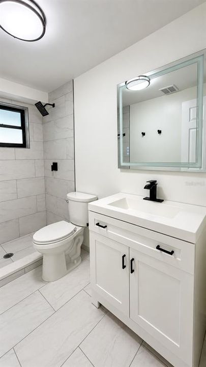 En Venta: $379,900 (3 camas, 3 baños, 1726 Pies cuadrados)