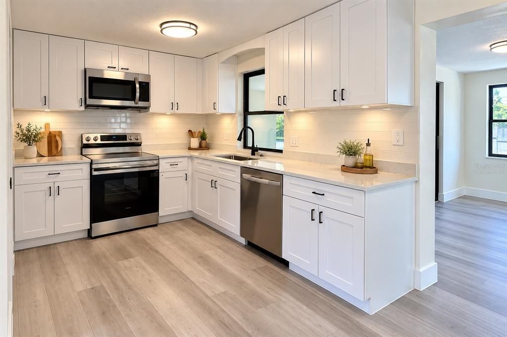 En Venta: $379,900 (3 camas, 3 baños, 1726 Pies cuadrados)