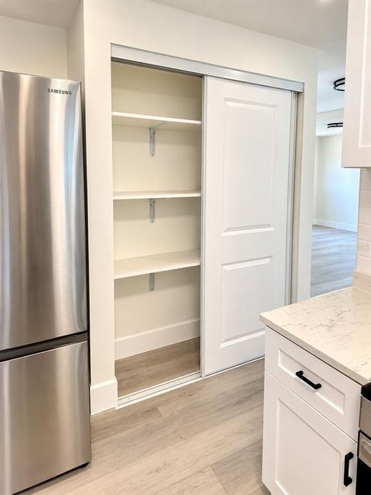 En Venta: $379,900 (3 camas, 3 baños, 1726 Pies cuadrados)