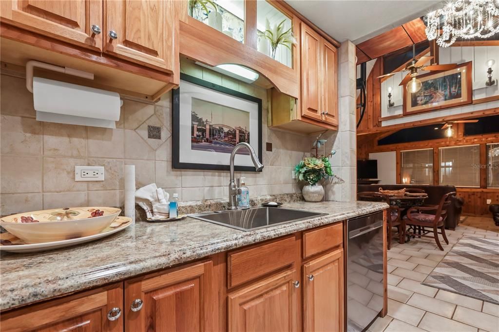 В аренду: $1,850 (2 спален, 2 ванн, 944 Квадратных фут)