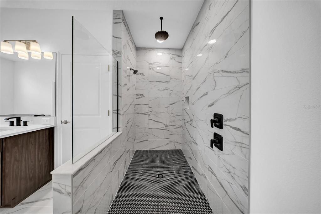 В аренду: $3,999 (5 спален, 4 ванн, 3541 Квадратных фут)