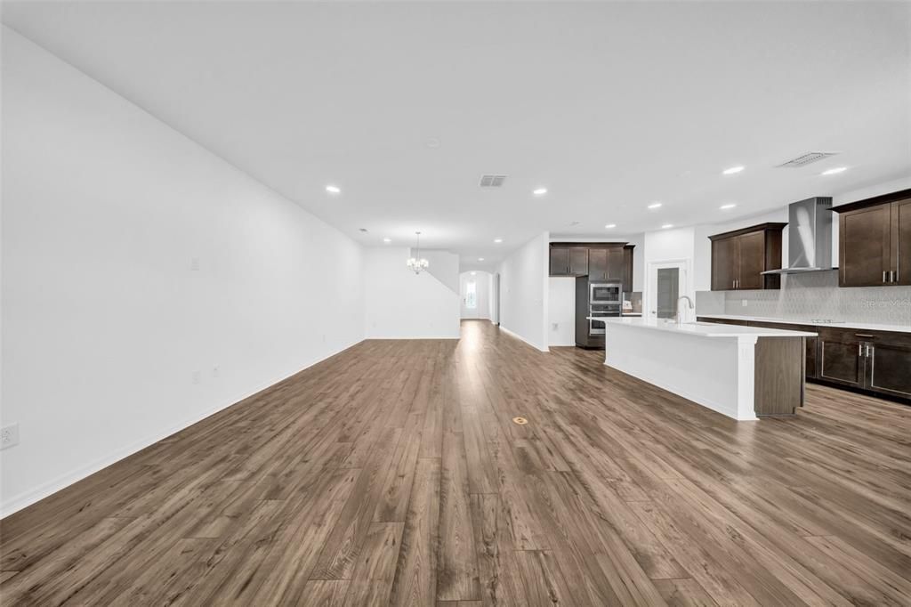 В аренду: $3,999 (5 спален, 4 ванн, 3541 Квадратных фут)