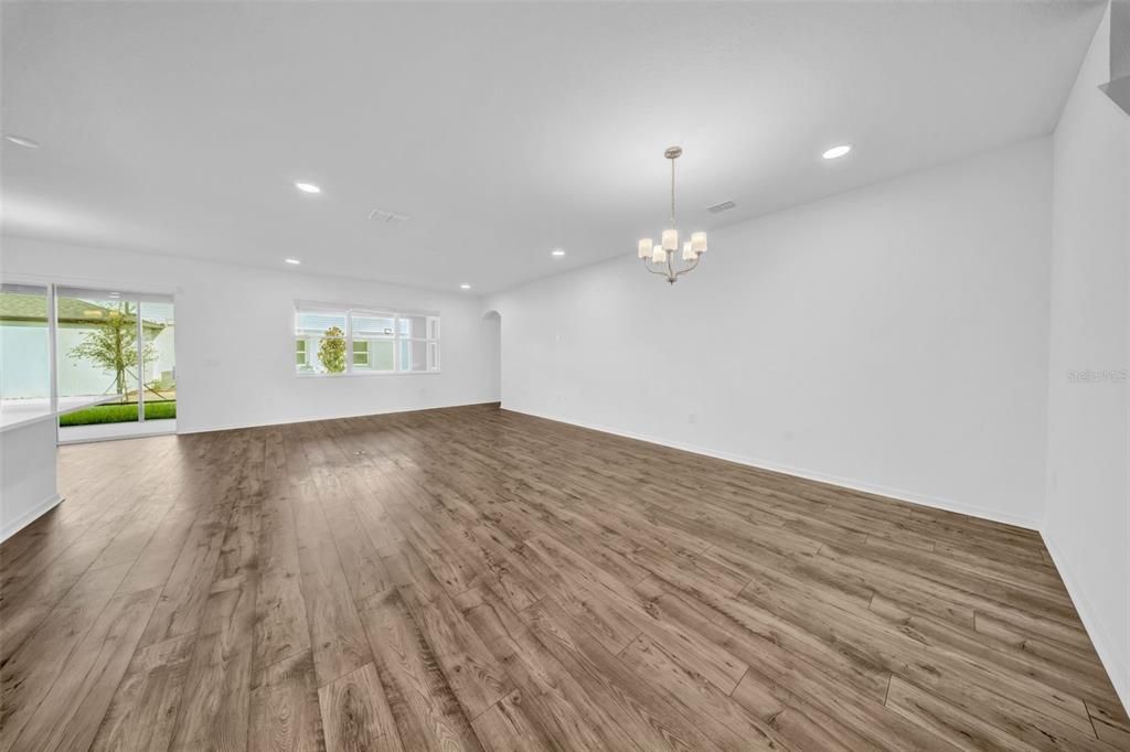 В аренду: $3,999 (5 спален, 4 ванн, 3541 Квадратных фут)