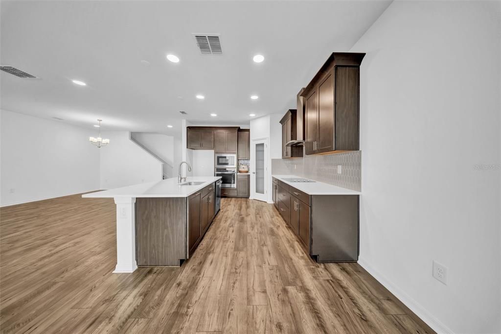 В аренду: $3,999 (5 спален, 4 ванн, 3541 Квадратных фут)