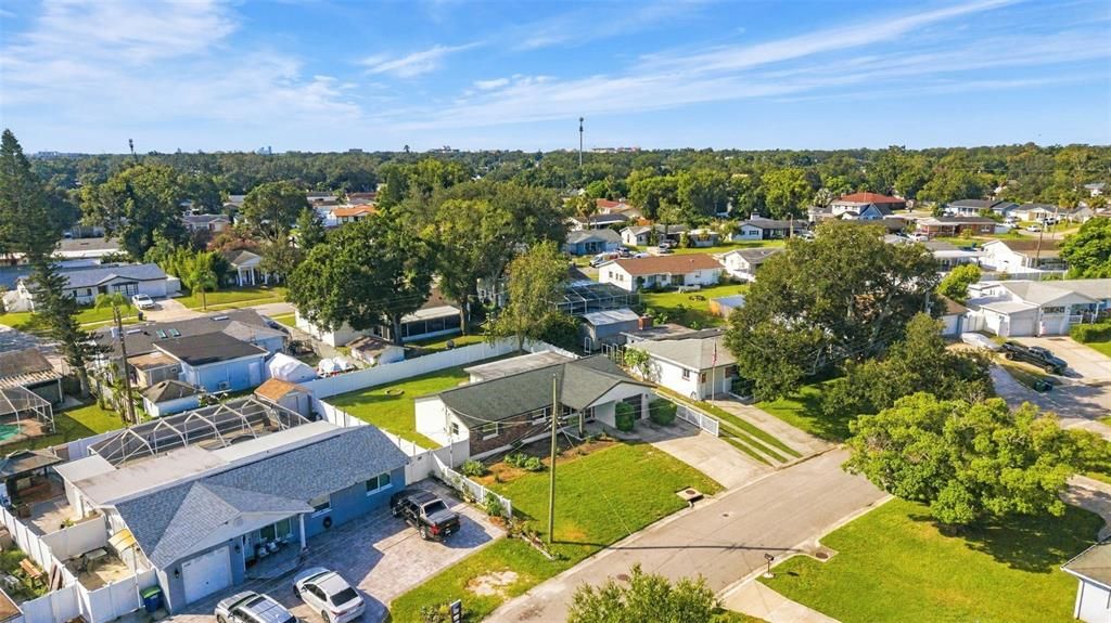 На продажу: $440,000 (2 спален, 2 ванн, 1505 Квадратных фут)