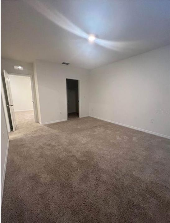 En Renta: $2,000 (3 camas, 2 baños, 1680 Pies cuadrados)