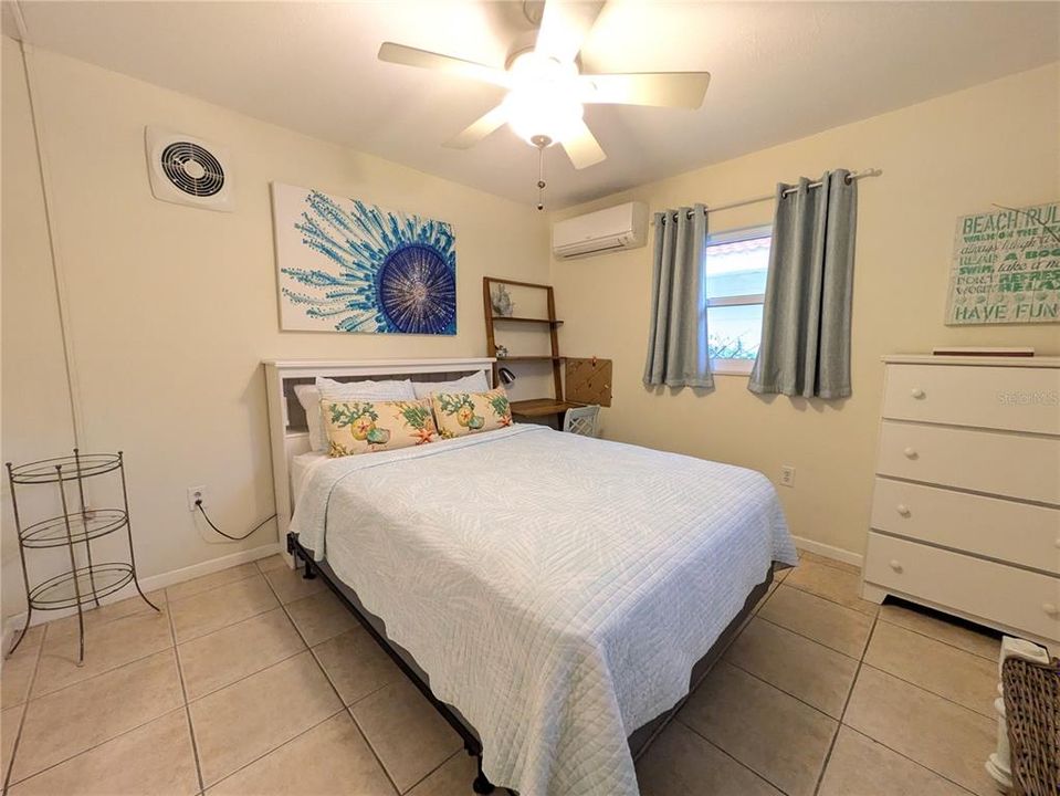 For Sale: $625,000 (2 beds, 2 baths, 1152 Square Feet)