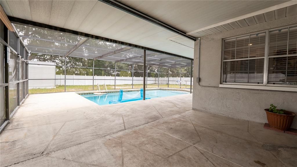 For Rent: $3,500 (3 beds, 2 baths, 1289 Square Feet)
