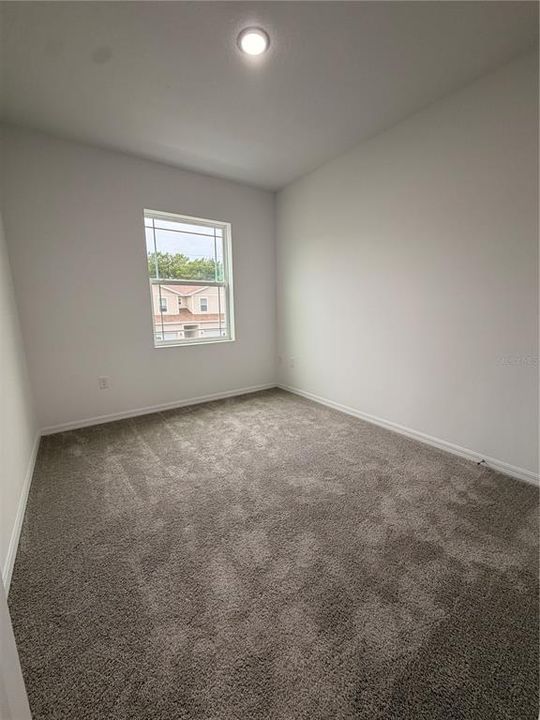 For Rent: $2,500 (3 beds, 2 baths, 1560 Square Feet)