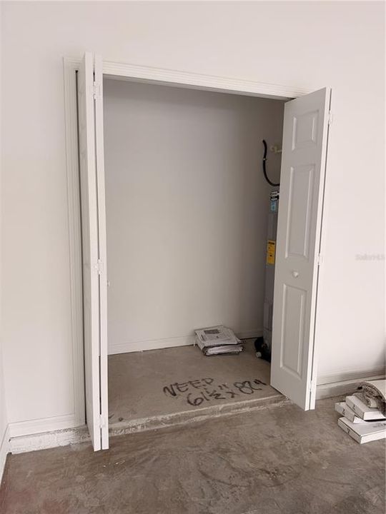 For Rent: $2,500 (3 beds, 2 baths, 1560 Square Feet)