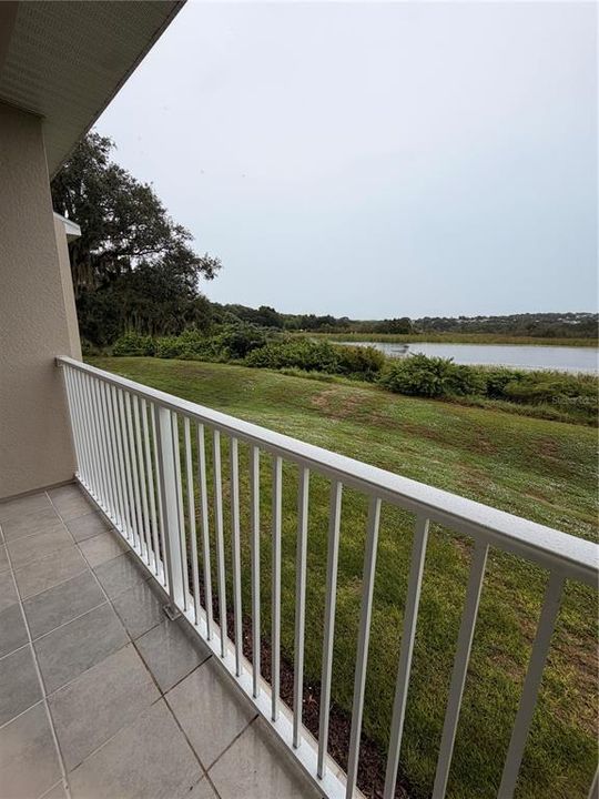For Rent: $2,500 (3 beds, 2 baths, 1560 Square Feet)