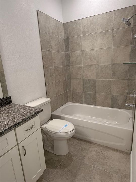 For Rent: $2,500 (3 beds, 2 baths, 1560 Square Feet)