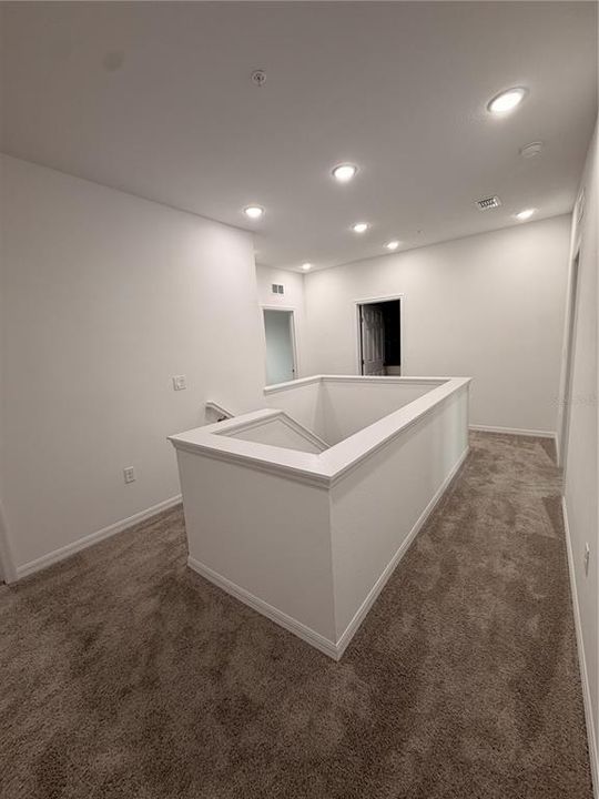 For Rent: $2,500 (3 beds, 2 baths, 1560 Square Feet)