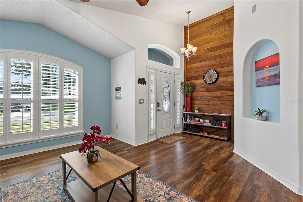 For Sale: $475,000 (4 beds, 2 baths, 2040 Square Feet)