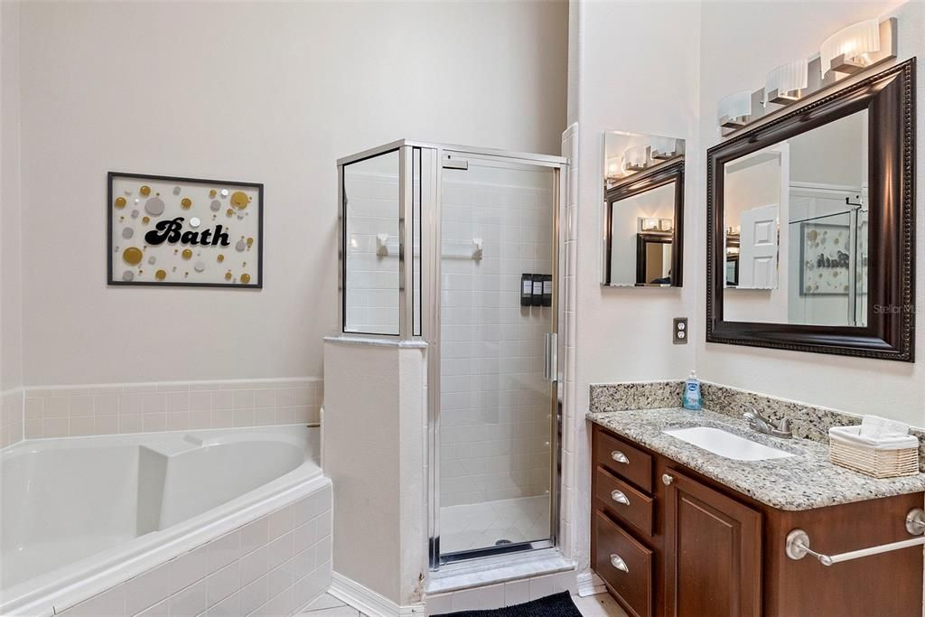 For Sale: $475,000 (4 beds, 2 baths, 2040 Square Feet)