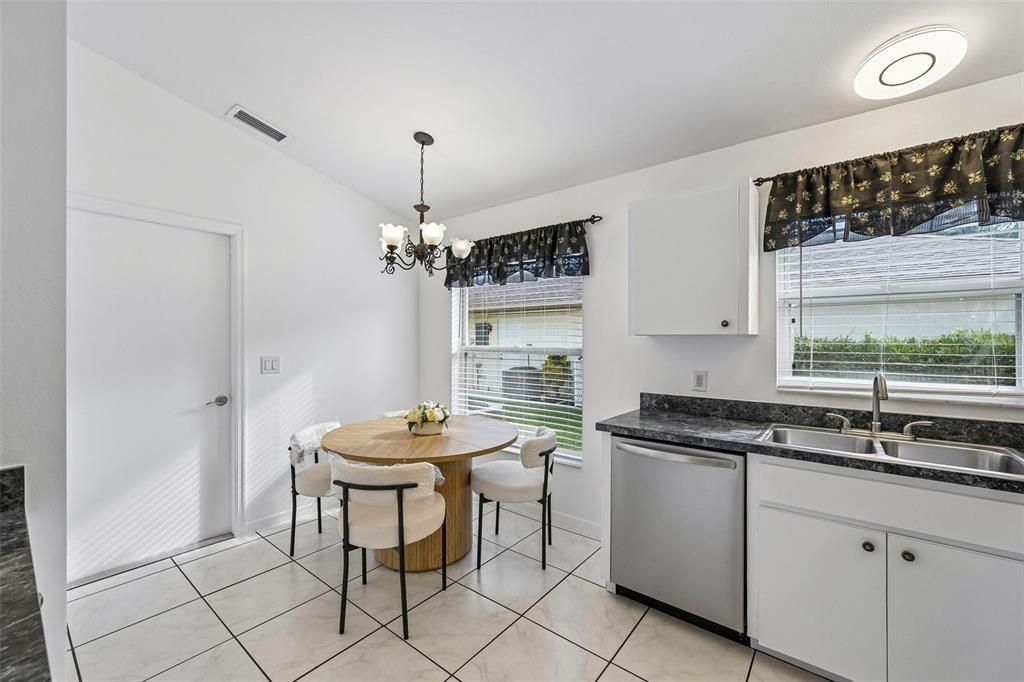 For Sale: $384,900 (3 beds, 2 baths, 1350 Square Feet)