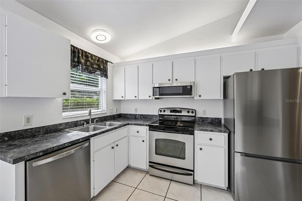 For Sale: $384,900 (3 beds, 2 baths, 1350 Square Feet)