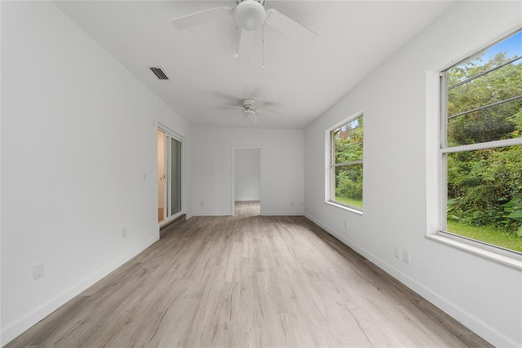 For Sale: $339,000 (3 beds, 2 baths, 1816 Square Feet)