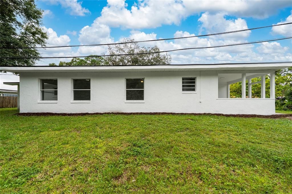 For Sale: $339,000 (3 beds, 2 baths, 1816 Square Feet)