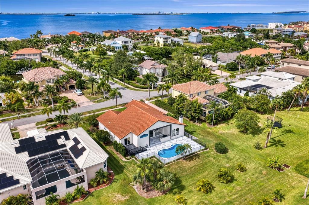 На продажу: $825,000 (4 спален, 3 ванн, 2588 Квадратных фут)