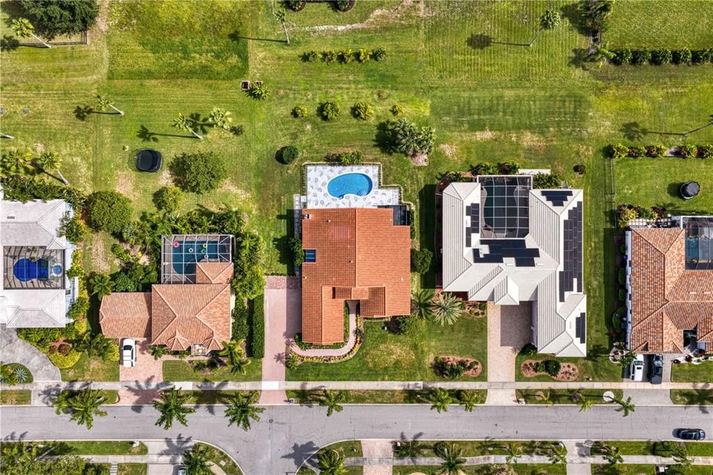 На продажу: $825,000 (4 спален, 3 ванн, 2588 Квадратных фут)