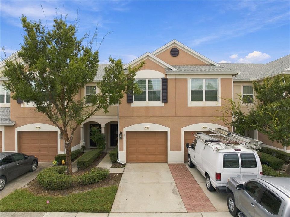 For Rent: $2,075 (3 beds, 2 baths, 1588 Square Feet)
