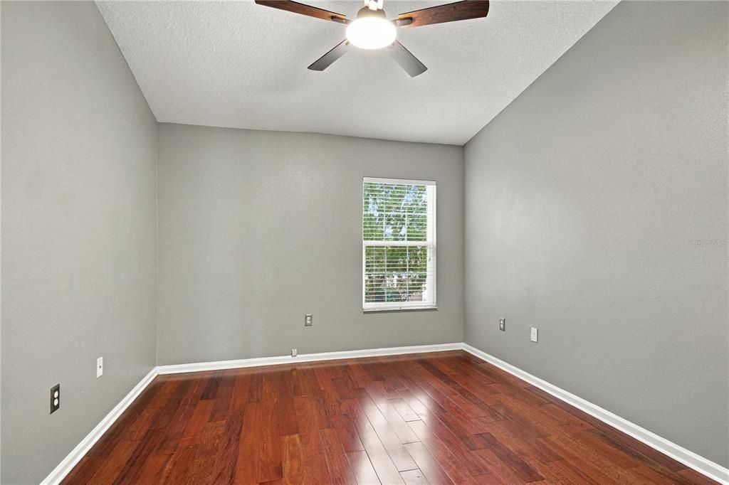 For Rent: $2,075 (3 beds, 2 baths, 1588 Square Feet)