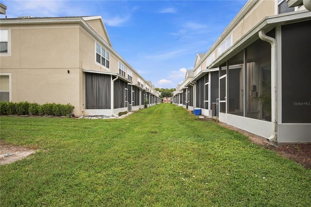For Rent: $2,075 (3 beds, 2 baths, 1588 Square Feet)