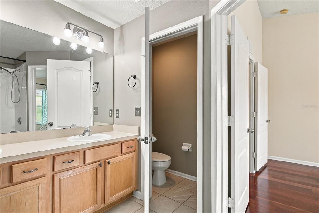 For Rent: $2,075 (3 beds, 2 baths, 1588 Square Feet)