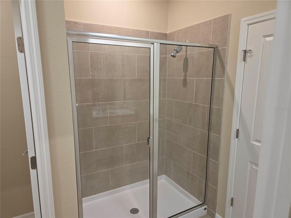 For Sale: $315,000 (3 beds, 2 baths, 1414 Square Feet)