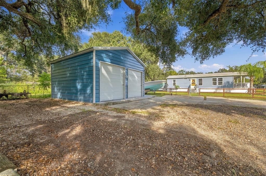 For Sale: $269,900 (2 beds, 2 baths, 1080 Square Feet)